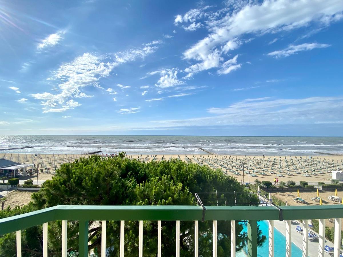 Hotel Florida Lido di Jesolo Exteriör bild