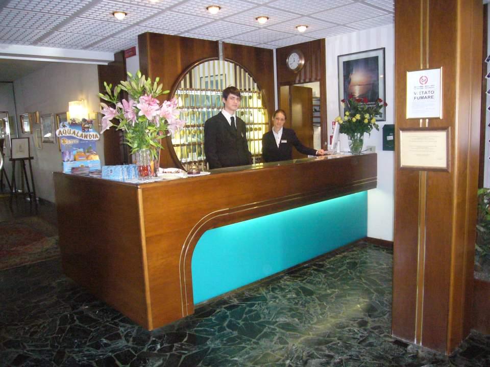 Hotel Florida Lido di Jesolo Exteriör bild