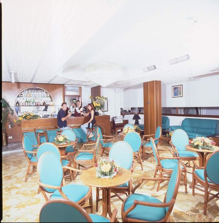 Hotel Florida Lido di Jesolo Exteriör bild