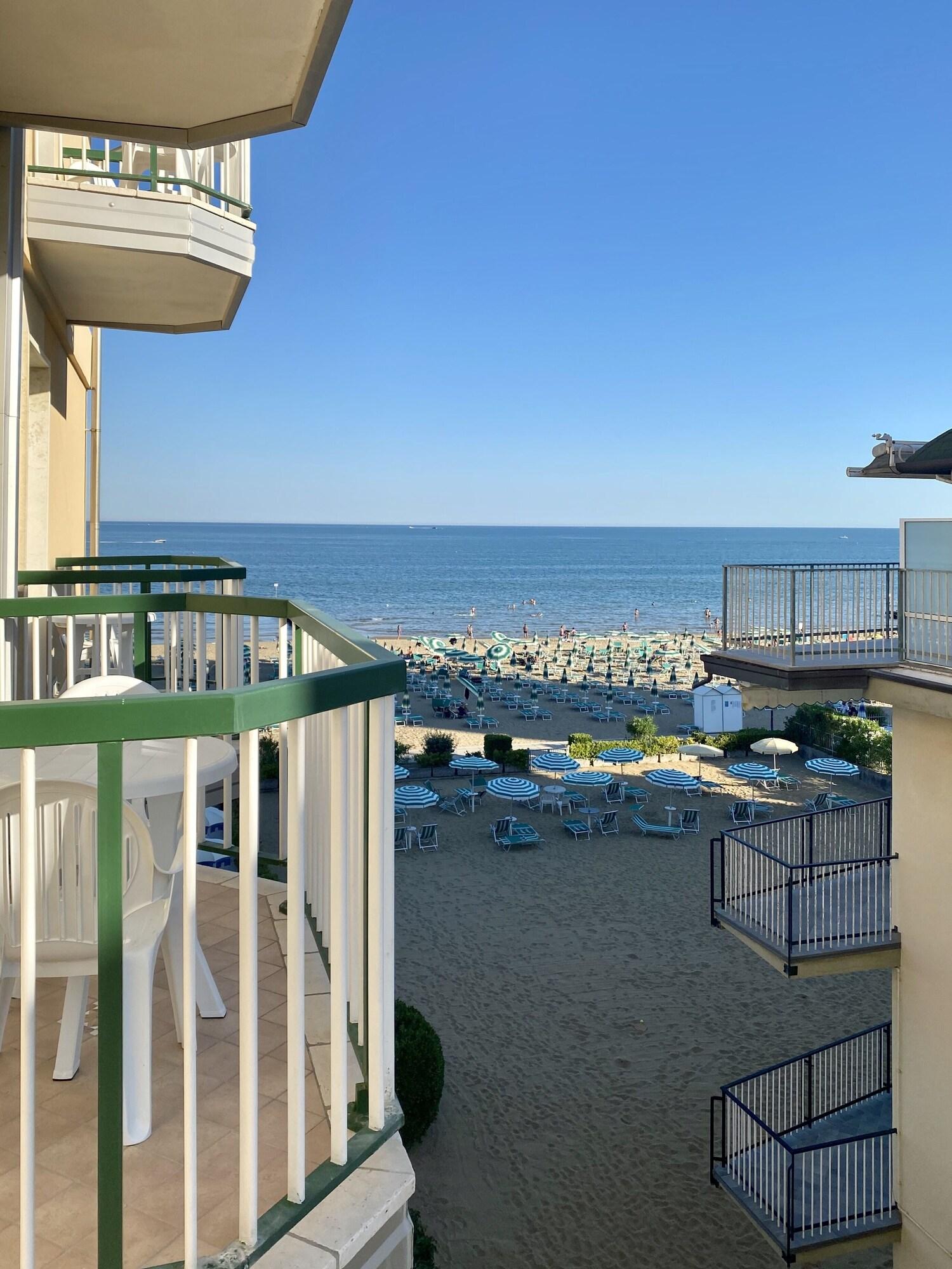 Hotel Florida Lido di Jesolo Exteriör bild