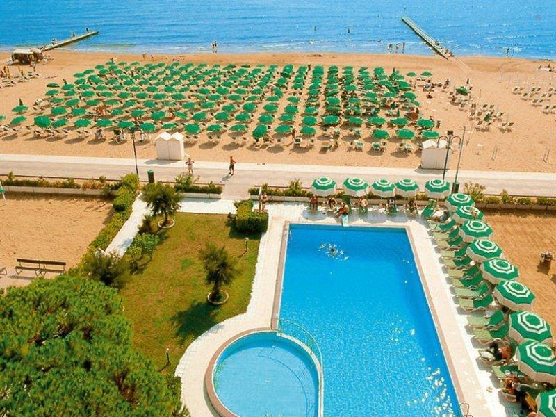 Hotel Florida Lido di Jesolo Exteriör bild
